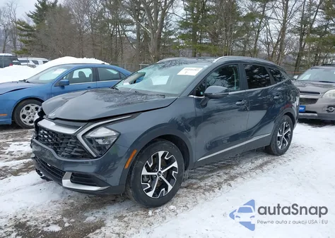 2023 Kia Sportage Ex z USA, uszkodzony, nr VIN KNDPVCAF7P7109304